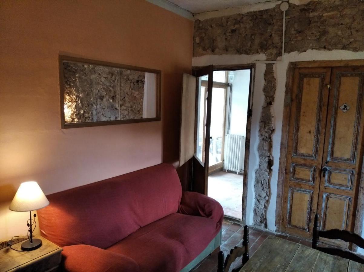 Ca La Iaia Veva Apartment Sant Joan les Fonts Exterior foto